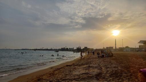 عکس ساحل خونسرخ
