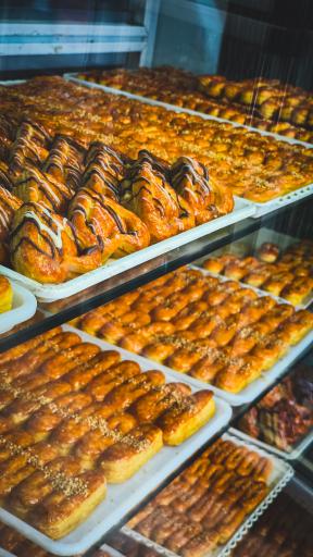 شیرینی سرای آبان