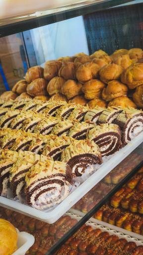 شیرینی سرای آبان