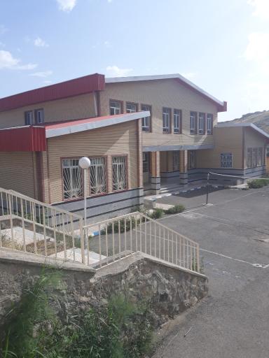 عکس مدرسه راهنمایی پسرانه شهید بهروزی خمارلو