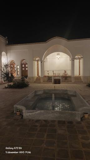 عکس عمارت جواهری