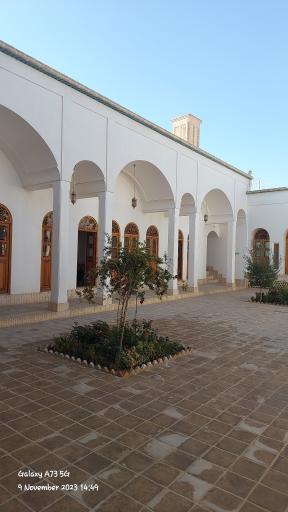 عکس عمارت جواهری