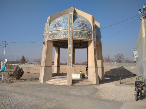 عکس آرامگاه شیخ محمد حکیم الهی 