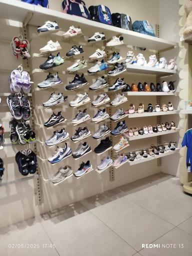 عکس فروشگاه لباس کودک داوین 