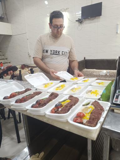 عکس کباب ساطوری تک بناب اذربایجان