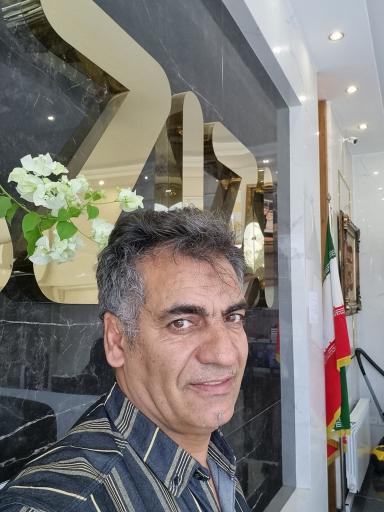 عکس آهن عزیزی