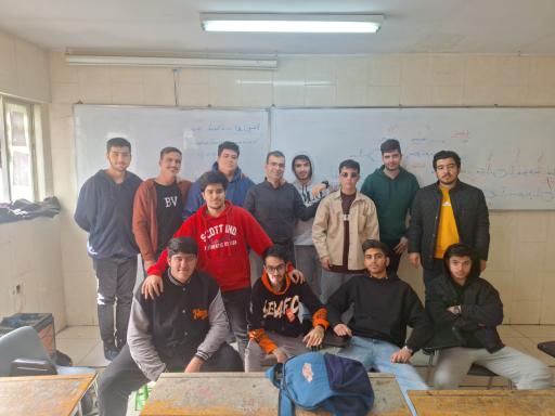 عکس قلم چی صادقیه