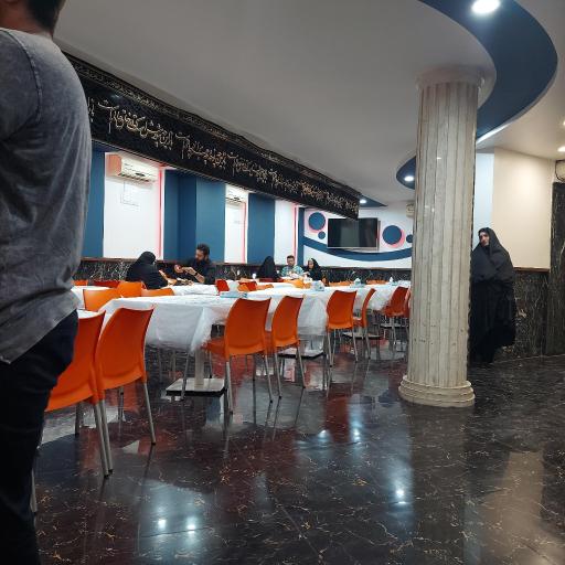 عکس پیتزا چتر طلائیه