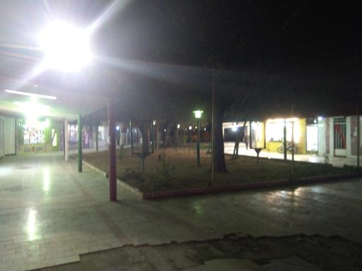 عکس بازار مرکزی شهرک نفت