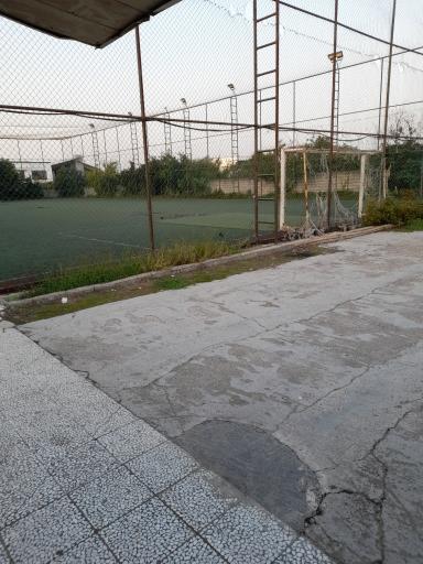 عکس زمین فوتبال چمن مصنوعی عقاب