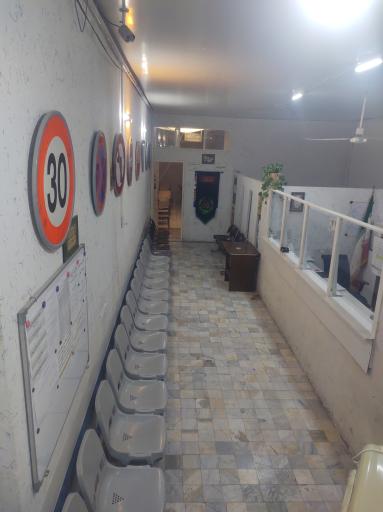 عکس آموزشگاه رانندگی پایه سوم پارسا