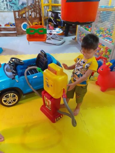 عکس خانه بازی پیکاچو