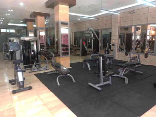 عکس باشگاه بدنسازی مجید 