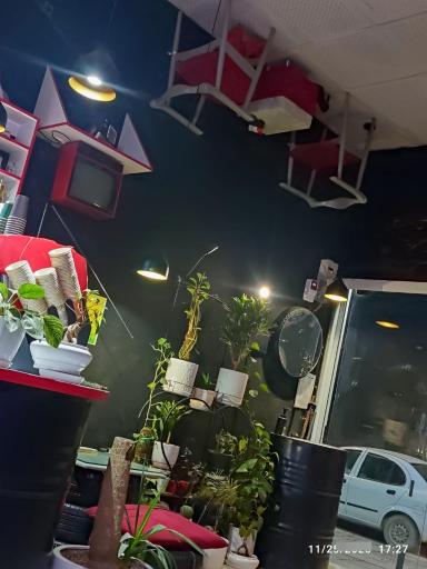 عکس کافه وارون