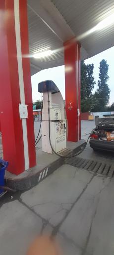 عکس پمپ گاز CNG ولی‌پور