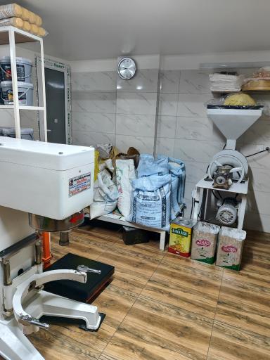 عکس قنادی امیر (شعبه مرکزی)