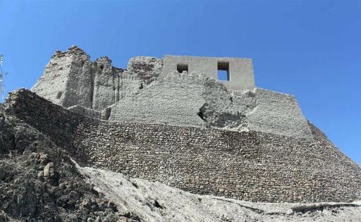 عکس قلعه تاریخی سرباز