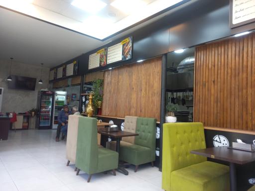 رستوران و فست و فود  فود کورت نور