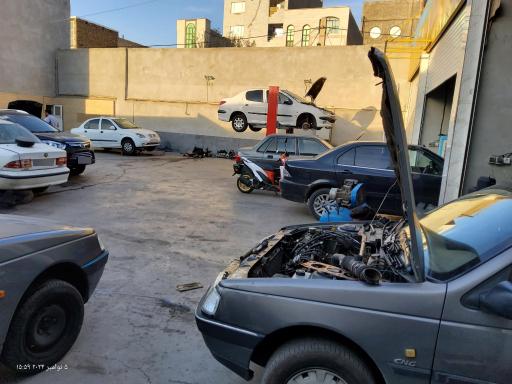 کلینیک اتومبیل کارفیکس