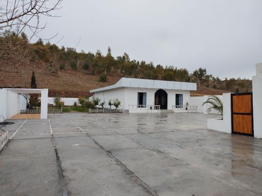 عکس تالار و لوکیشن عکاسی مهر و ماه