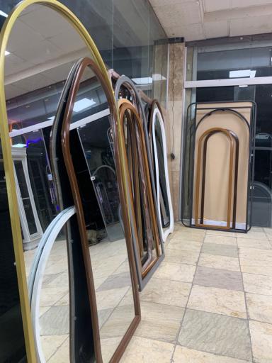 صنایع شیشه و آینه عرشیا