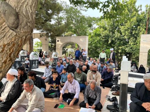 عکس گلزار شهدای طرقبه