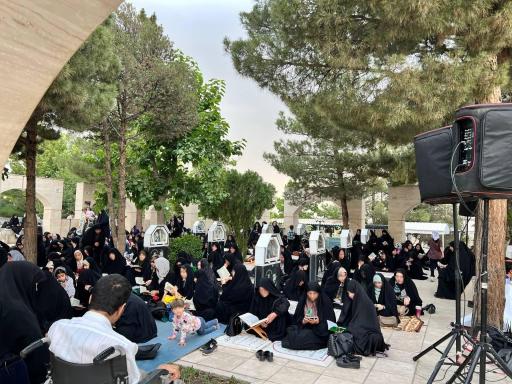 عکس گلزار شهدای طرقبه