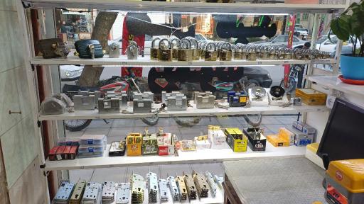 عکس کلیدسازی طالب نیا 