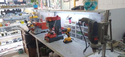 عکس کلیدسازی طالب نیا 