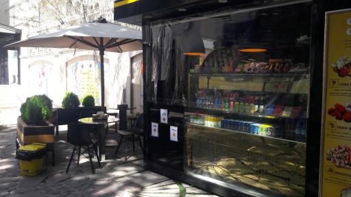 عکس کافی شاپ یاس ناز