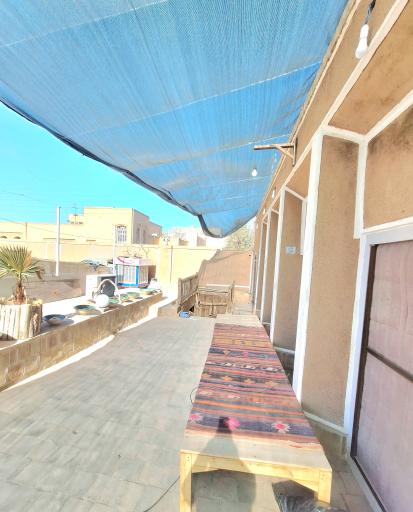 هتل و هاستل مهران 