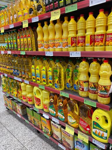 عکس فروشگاه افق کوروش