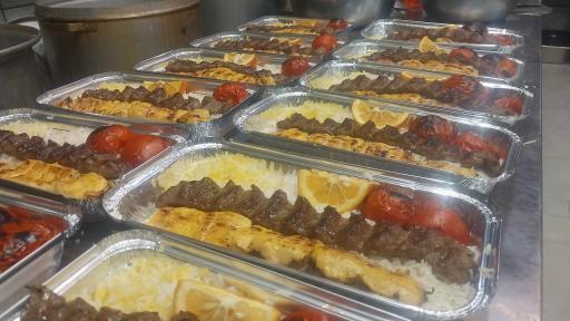 عکس تهیه غذای گل باجی مرکز ته چین گرمساری