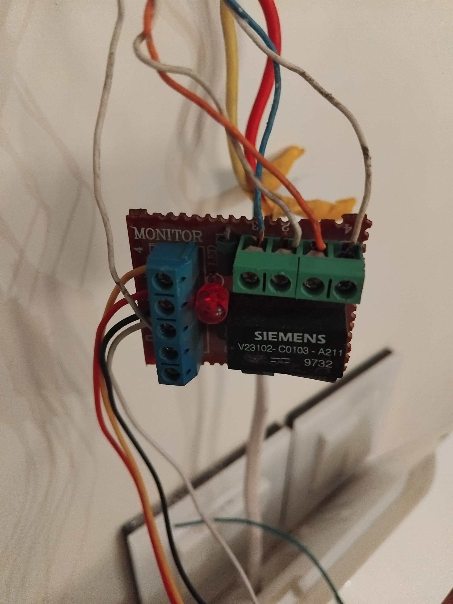 عکس آیفون سازان تعمیر آیفون تصویری