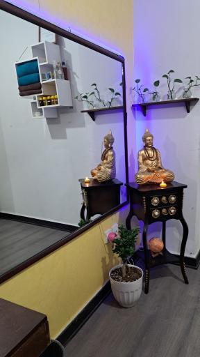 عکس مرکز ماساژ اسپامون