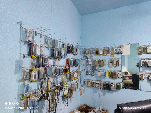 عکس بلوچ موبایل تعمیرات و فروش 