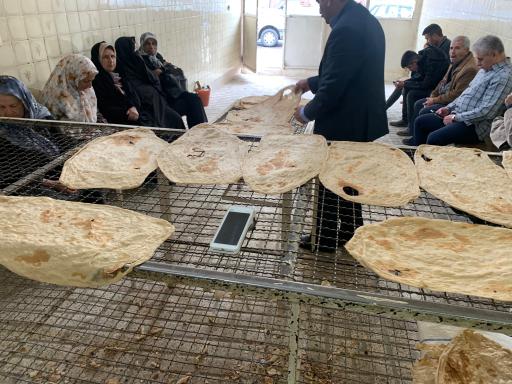 عکس نانوایی تنوری سنتی خرمی