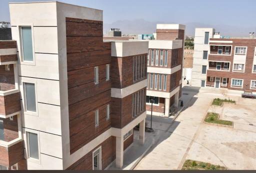 عکس مجموعه خوابگاه‌های دختران دانشگاه میبد