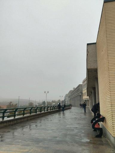 عکس ساختمان خواجه نصیر