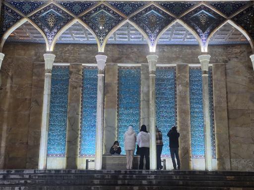 عکس آرامگاه صائب تبریزی