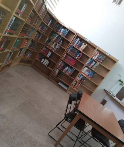 عکس کتابخانه عمومی جدا