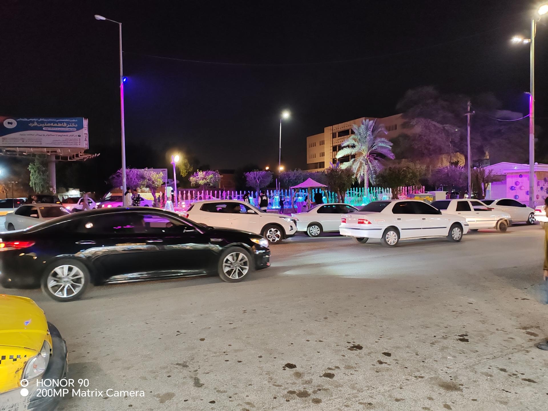 عکس پارک شاپور