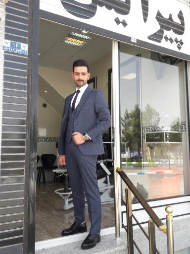 عکس پیرایش حامد