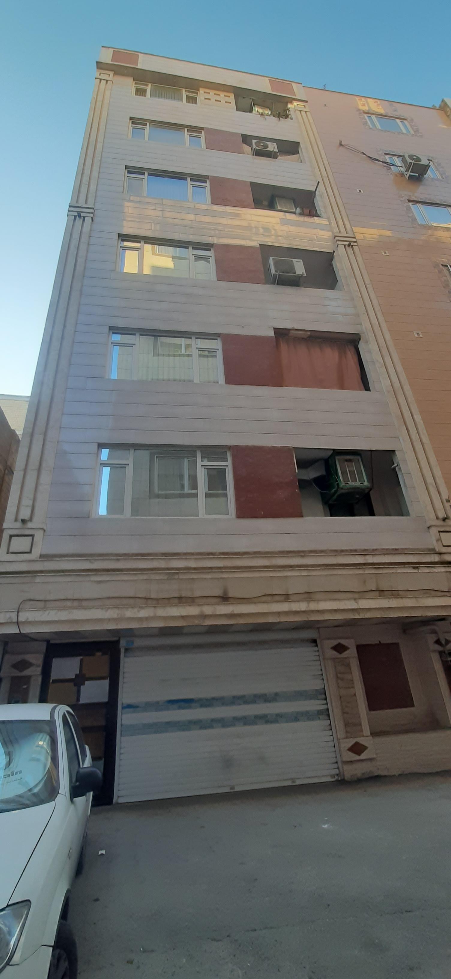 عکس مجتمع ساختمان ۱۲ واحدی