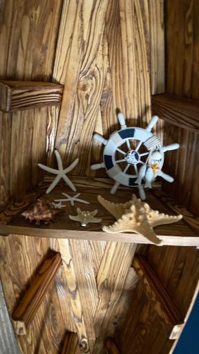 عکس کافه بُوربُون