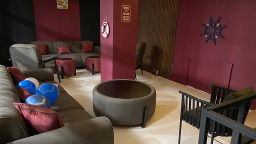 عکس کافه بُوربُون