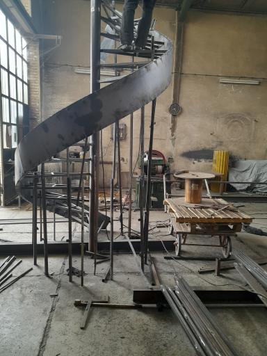 آهنگری بعثت