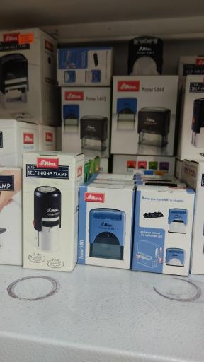 عکس چاپ و لوازم التحریر کرال