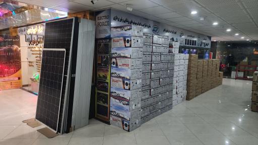 عکس بازار بزرگ برق تبریز