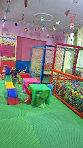 پیش دبستانی و مهدکودک یاس های سپید